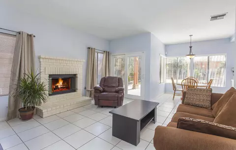 5514 Harmony Ln, Lancaster, CA 93536 photo 9