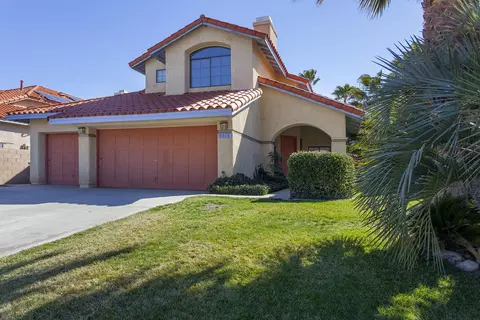 5514 Harmony Ln, Lancaster, CA 93536 photo 1