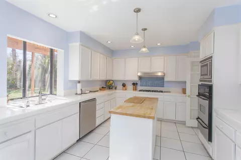 5514 Harmony Ln, Lancaster, CA 93536 photo 12