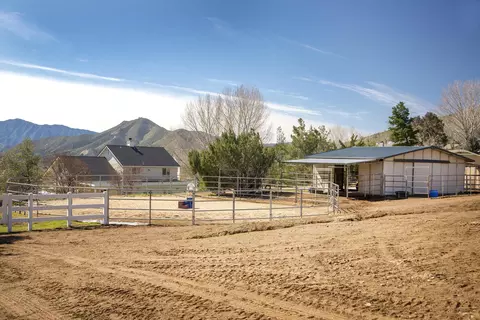 3833 Sourdough Rd, Acton, CA 93510 photo 60