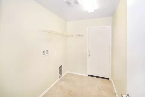 3621 Emerald Ln, Lancaster, CA 93535 photo 10