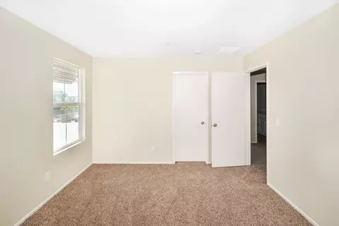 3621 Emerald Ln, Lancaster, CA 93535 photo 19