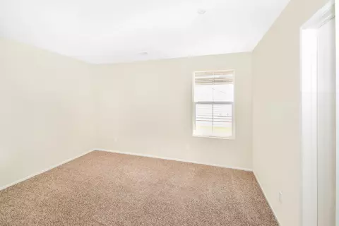 3621 Emerald Ln, Lancaster, CA 93535 photo 18