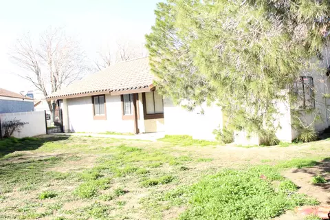3252 Avenue S2 E, Palmdale, CA 93550 photo 9