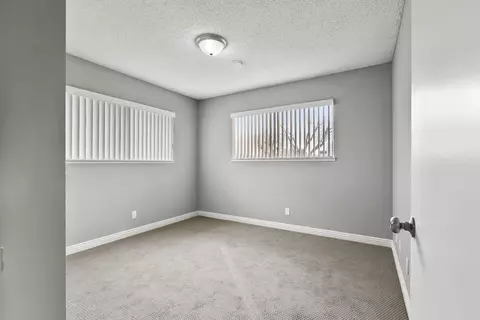 45401 Lorimer Ave, Lancaster, CA 93534 photo 18