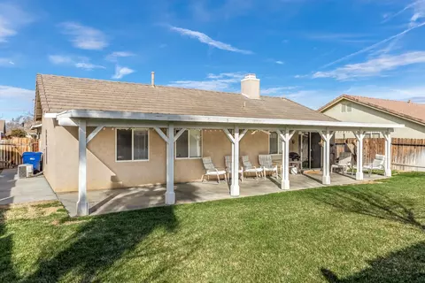 44058 Brandon Thomas Way, Lancaster, CA 93536 photo 18