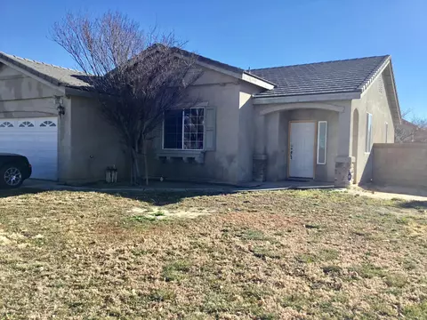 1816 Lingard St E, Lancaster, CA 93535 photo 1