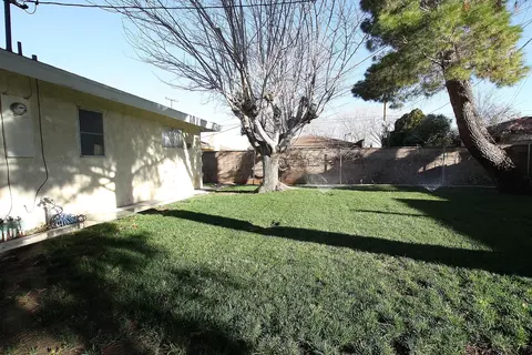44946 Camolin Ave, Lancaster, CA 93534 photo 16