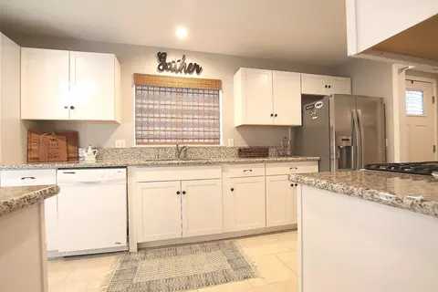 44946 Camolin Ave, Lancaster, CA 93534 photo 9