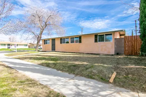 45546 Genoa Ave, Lancaster, CA 93534 photo 4