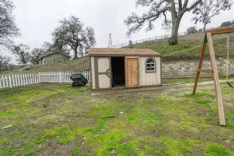 29150 Angus Ct, Tehachapi, CA 93561 photo 24