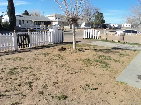 27083 Cote St, Boron, CA 93516 photo 11