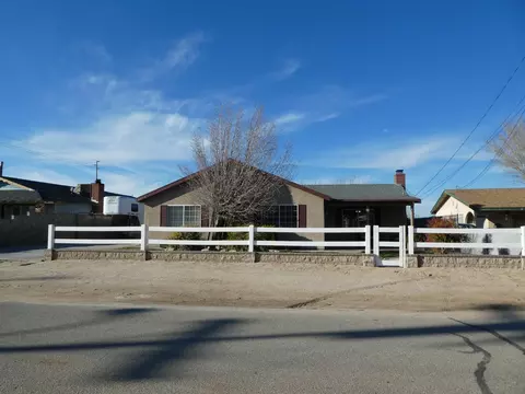 3353 Ave L6 W, Lancaster, CA 93536 photo 1