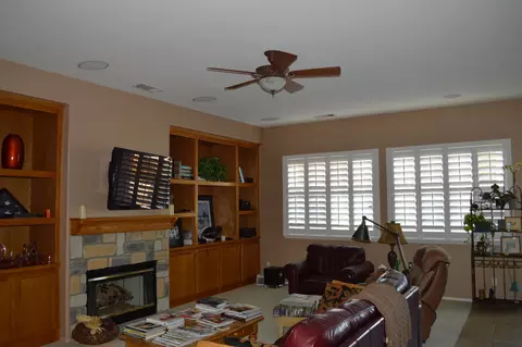 41812 Firenze St, Lancaster, CA 93536 photo 3