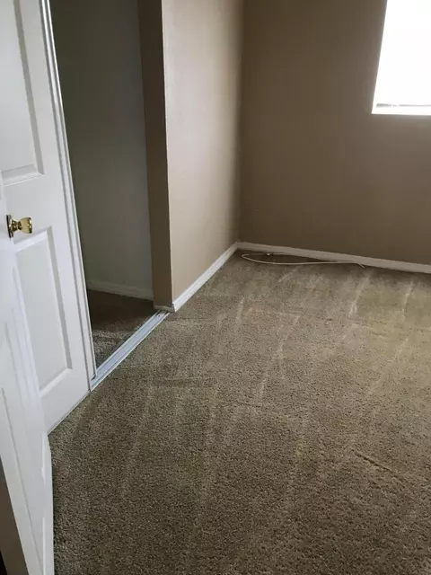 38204 E 17th St, Palmdale, CA 93550 photo 4