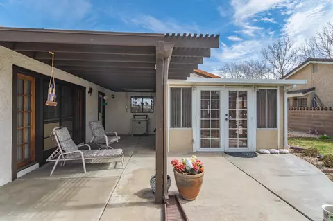 44303 Ruthron Ave, Lancaster, CA 93536 photo 25