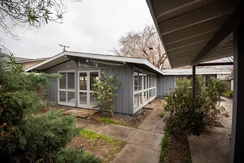 44433 3rd St E, Lancaster, CA 93535 photo 4