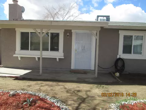 40631 169th St, Lancaster, CA 93535 photo 2