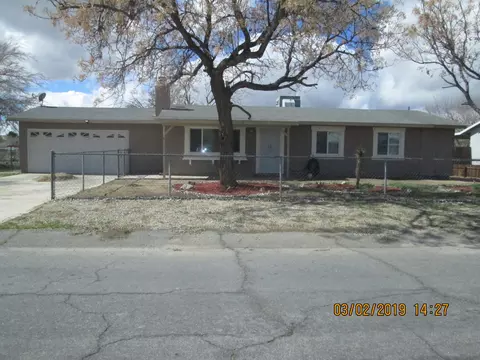 40631 169th St, Lancaster, CA 93535 photo 1