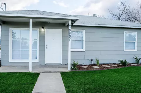 38464 12th St E, Palmdale, CA 93550 photo 7