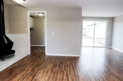 38464 12th St E, Palmdale, CA 93550 photo 23