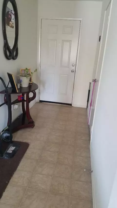 43036 Rucker St, Lancaster, CA 93535 photo 2