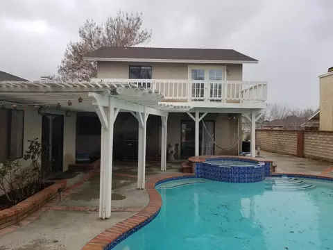 45830 Suffolk Dr, Lancaster, CA 93534 photo 3