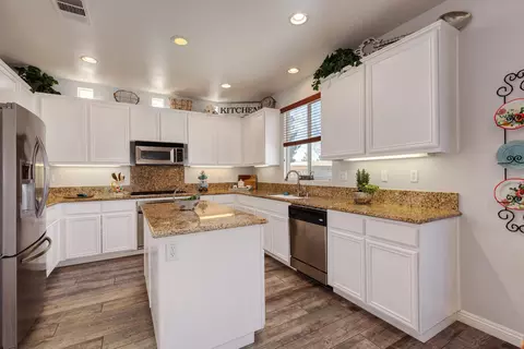 44045 Quarter St, Lancaster, CA 93536 photo 16