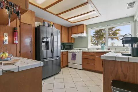 38100 13th St, Palmdale, CA 93550 photo 6