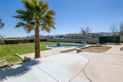 38100 13th St, Palmdale, CA 93550 photo 22