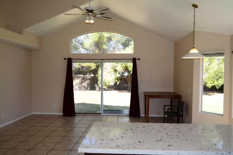 1519 Thomas Dr, Lancaster, CA 93535 photo 16