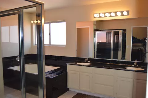 1519 Thomas Dr, Lancaster, CA 93535 photo 30