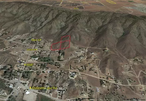 90 Cache St # W, Leona Valley, CA 93551