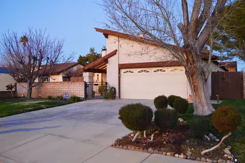 44444 Calston Ave, Lancaster, CA 93535 photo 2