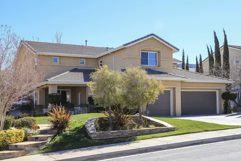 7350 Ridge View Dr, Lancaster, CA 93536 photo 2