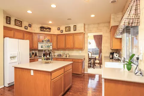 7350 Ridge View Dr, Lancaster, CA 93536 photo 13