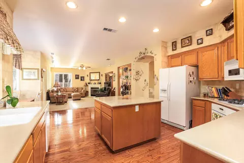7350 Ridge View Dr, Lancaster, CA 93536 photo 12