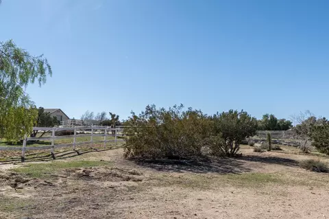 35851 53rd St E, Palmdale, CA 93552 photo 64