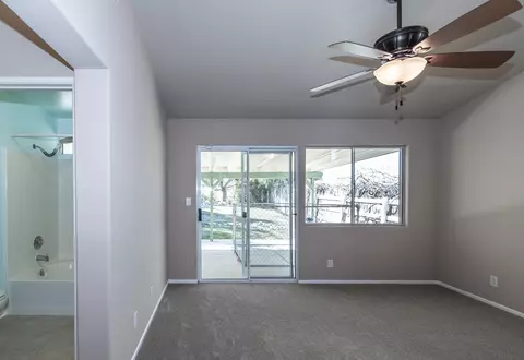 35851 53rd St E, Palmdale, CA 93552 photo 4