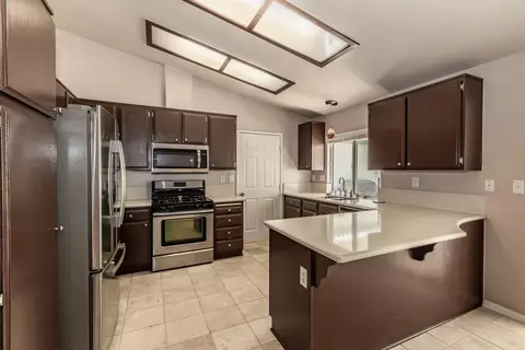 35851 53rd St E, Palmdale, CA 93552 photo 3