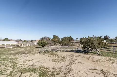 35851 53rd St E, Palmdale, CA 93552 photo 56