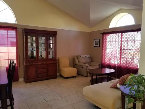 37621 17th St E, Palmdale, CA 93550 photo 4