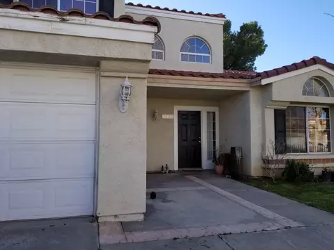 37621 17th St E, Palmdale, CA 93550 photo 2