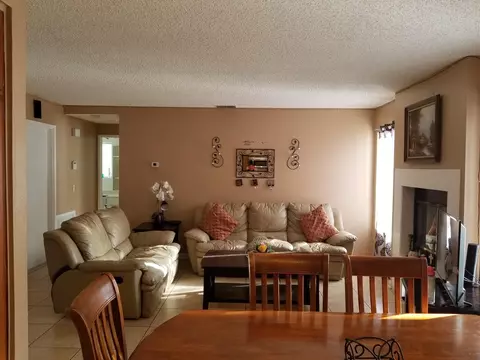 37621 17th St E, Palmdale, CA 93550 photo 10