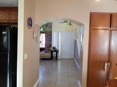 37621 17th St E, Palmdale, CA 93550 photo 9