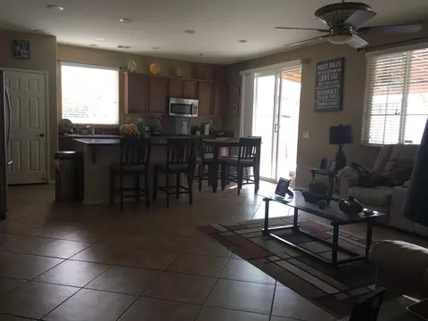37777 42nd St E, Palmdale, CA 93552 photo 12