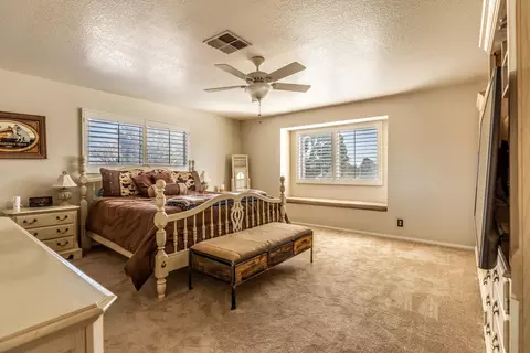 43721 Fenner Ave, Lancaster, CA 93536 photo 41