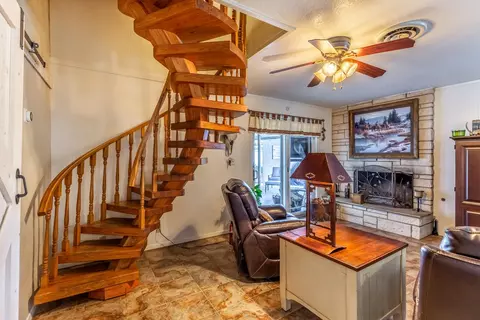 43721 Fenner Ave, Lancaster, CA 93536 photo 48