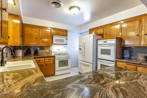 43721 Fenner Ave, Lancaster, CA 93536 photo 52