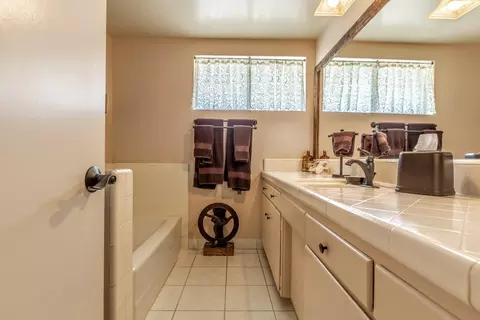 43721 Fenner Ave, Lancaster, CA 93536 photo 31